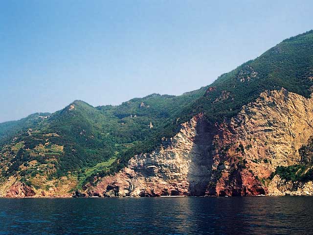 Red Clay Cliffs